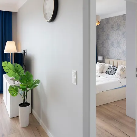 Apartment Glamour *