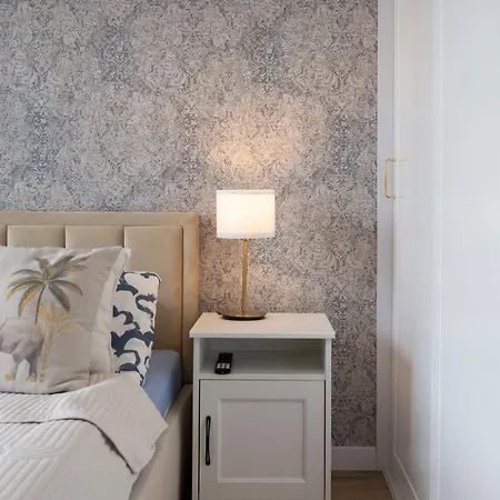 Glamour Apartment