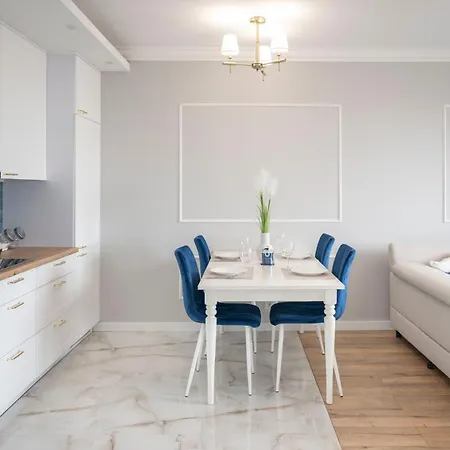 Apartment Glamour