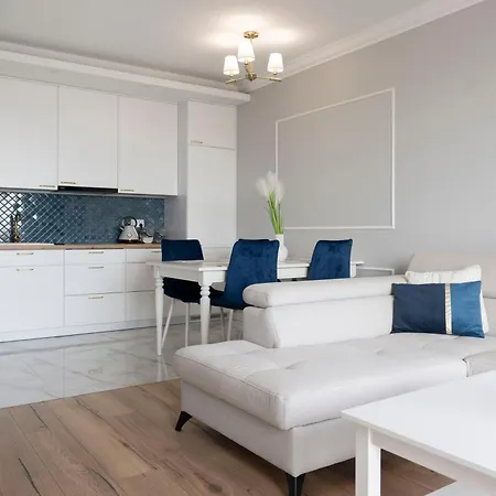 Apartment Glamour *